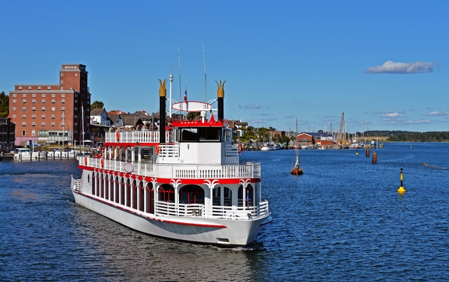 Ausflugsdampfer in Kappeln an der Schlei